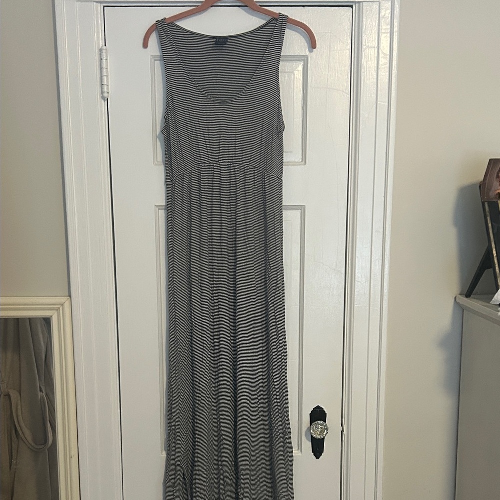 GAP Monochrome Striped Maternity Maxi Dress